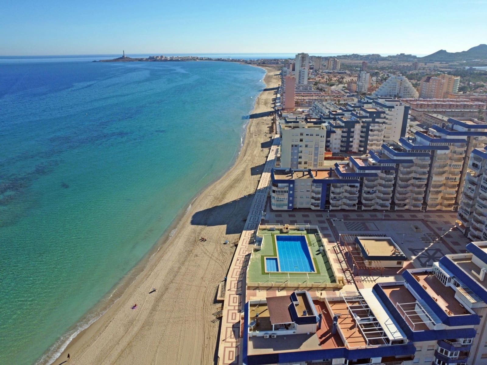3 quarto Apartamento para venda em La Manga del Mar Menor com piscina - 299 000 € (Ref: 9903981)