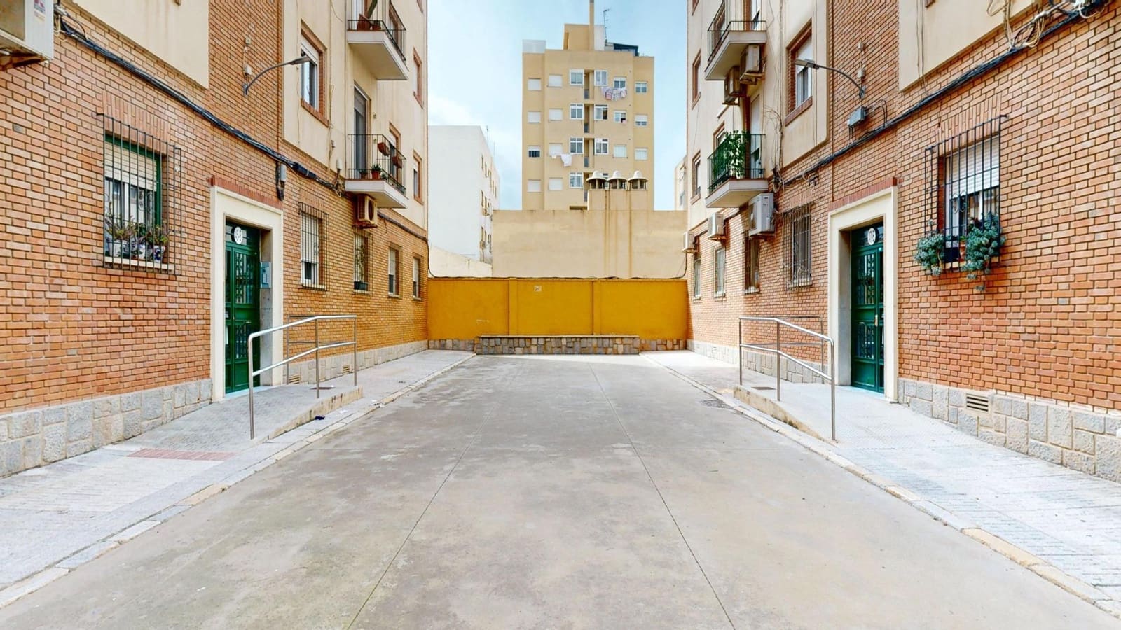 3 bedroom Flat for sale in Cartagena with garage - € 245,000 (Ref: 9929443)