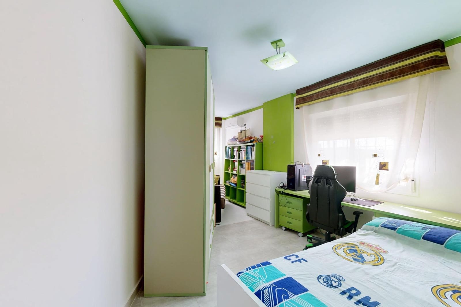4 bedroom Apartment for sale in Cartagena with garage - € 197,000 (Ref: 9929444)