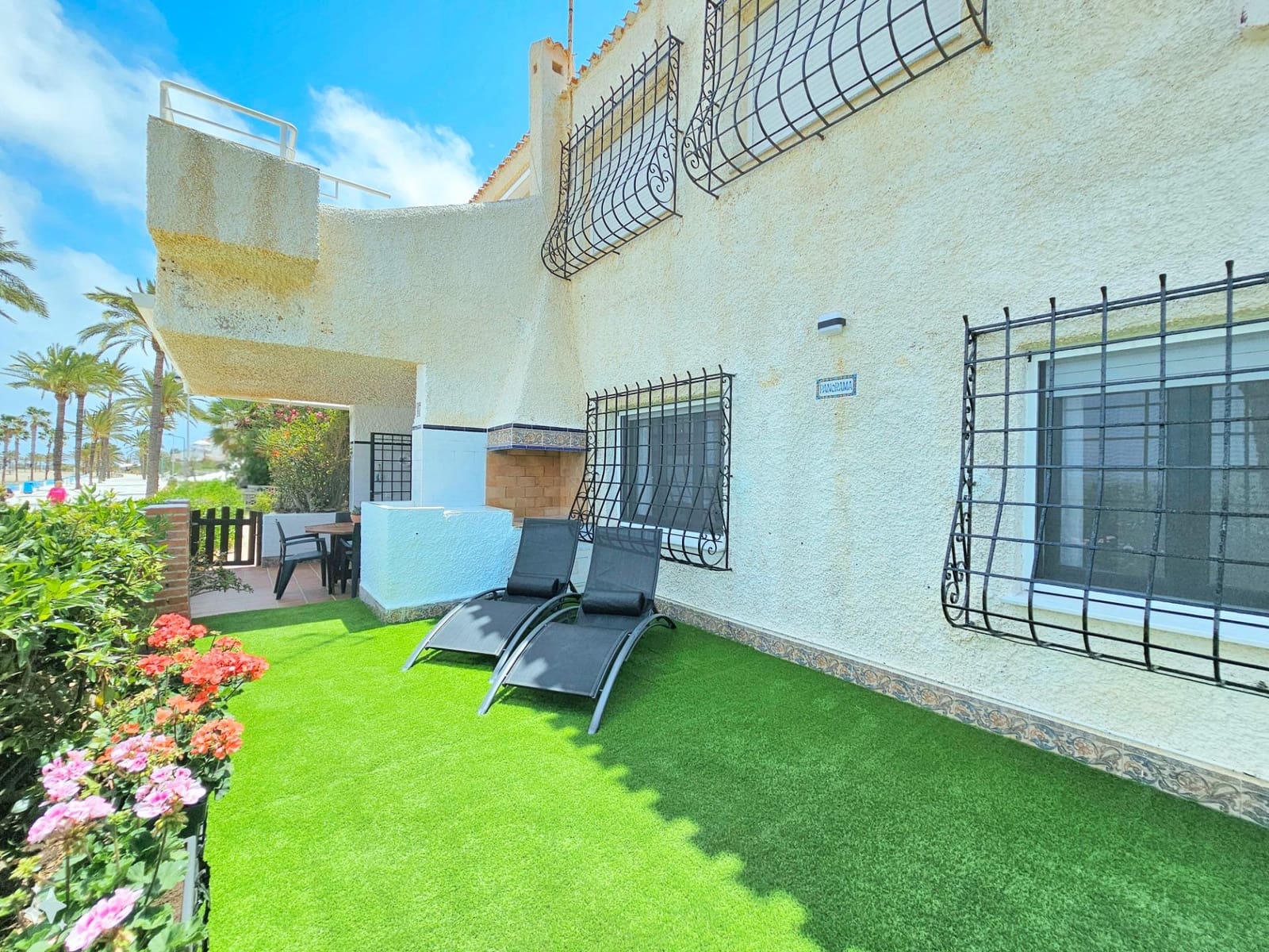 4 makuuhuone Bungalow vuokrattavana paikassa Playa Honda mukana 
autotalli - 2 000 € (Ref: 9966697)