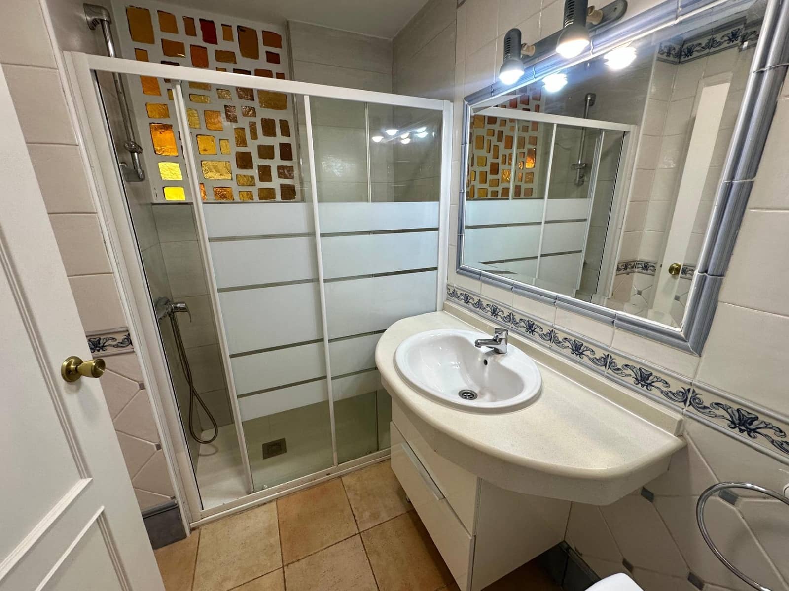 Appartement à louer à Carthagene - 600 € (Ref: 9990762)