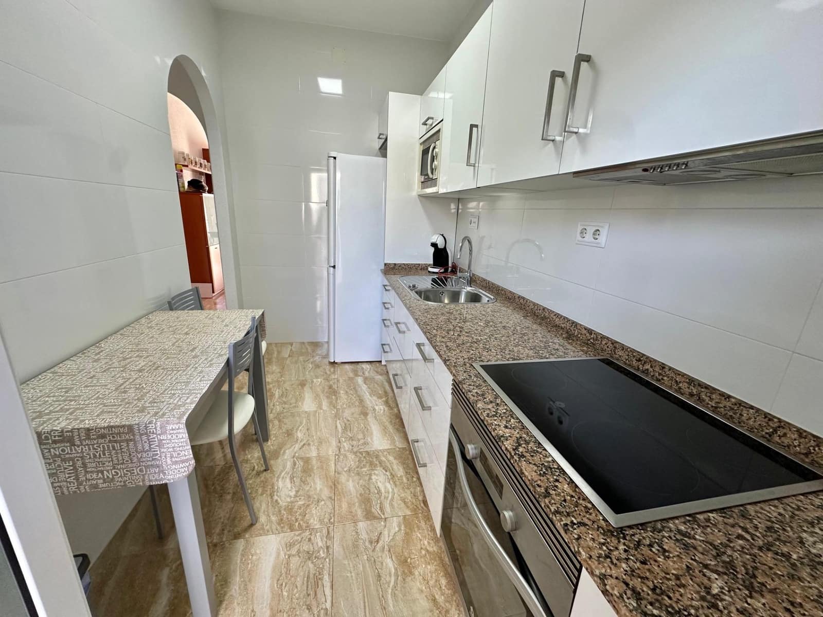 2 camera da letto Appartamento da affittare in Los Urrutias con garage - 600 € (Rif: 9994292)