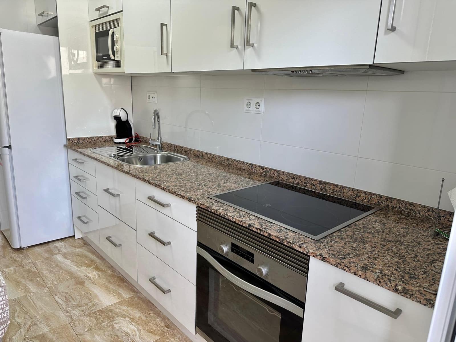 2 bedroom Apartment for rent in Los Urrutias with garage - € 600 (Ref: 9994292)