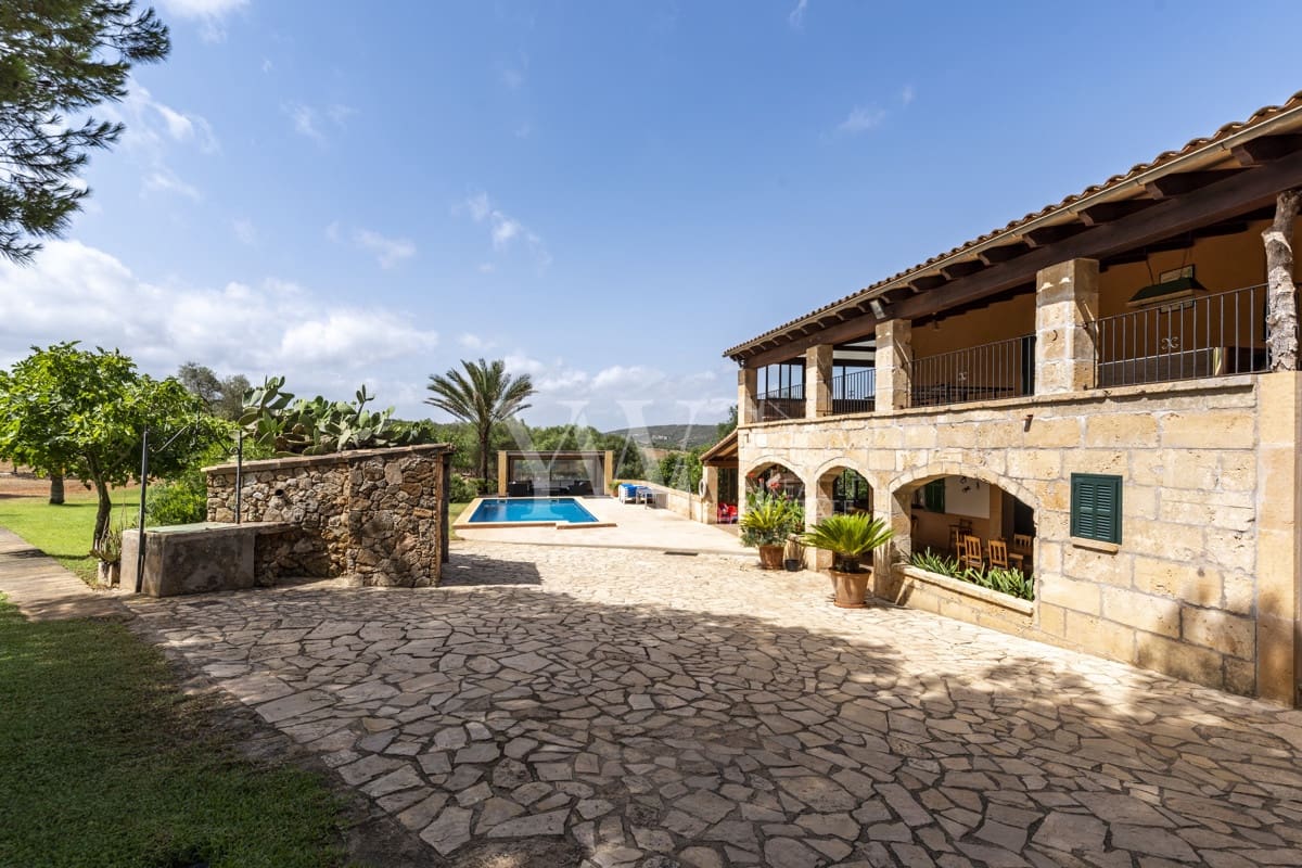 10 sovrum Finca/Hus på landet till salu i Manacor med pool - 2 950 000 € (Ref: 7138246)