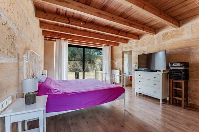 2 bedroom Finca/Country House for sale in Manacor - € 1,800,000 (Ref: 7138247)