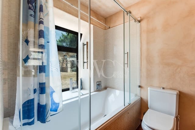 2 bedroom Finca/Country House for sale in Manacor - € 1,800,000 (Ref: 7138247)