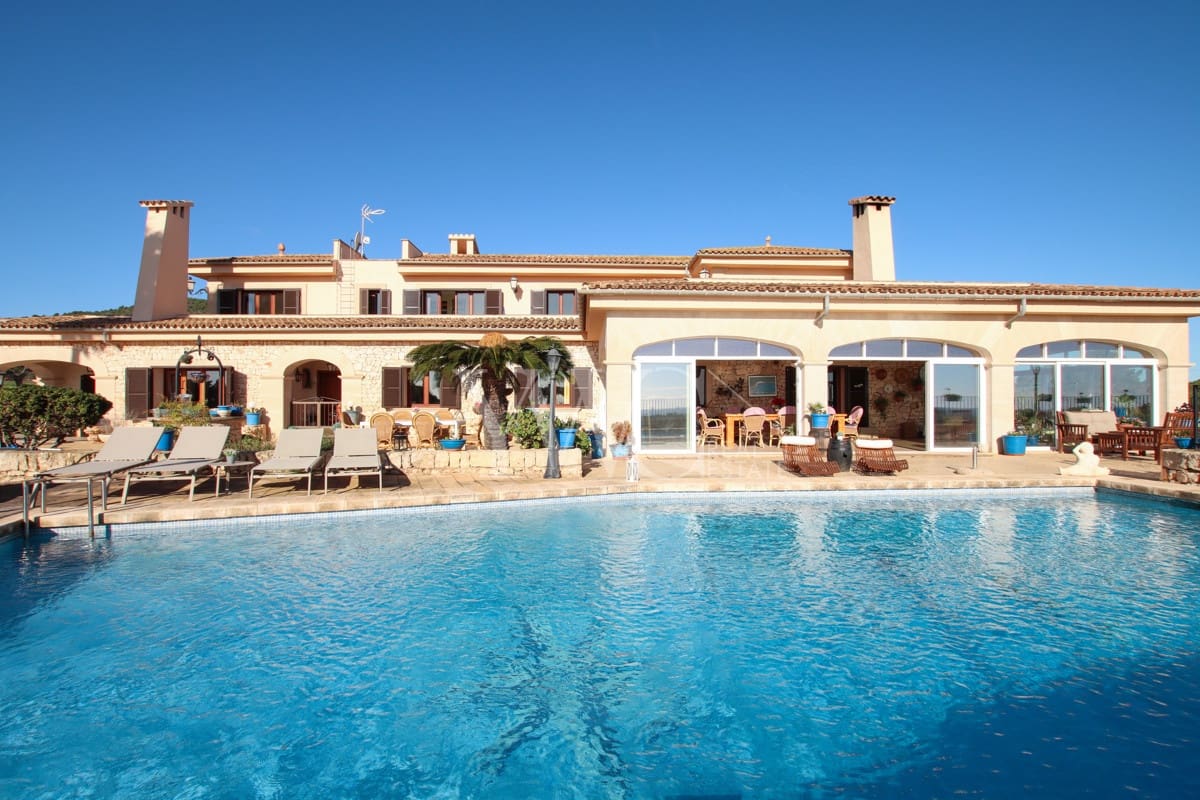 5 soverom Finca/Herregård til salgs i Manacor med svømmebasseng - € 3 250 000 (Ref: 7304818)