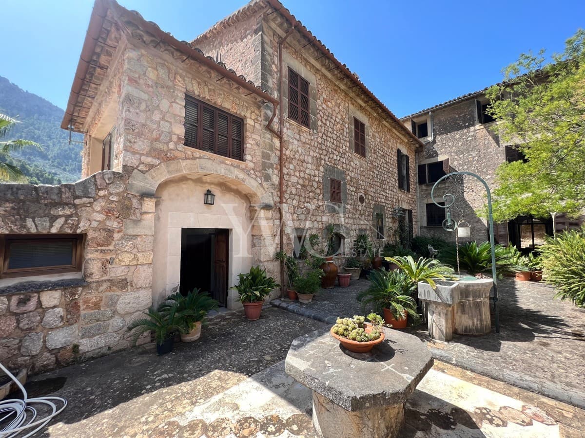 8 quarto Casa em Banda para venda em Fornalutx - 3 500 000 € (Ref: 7753568)