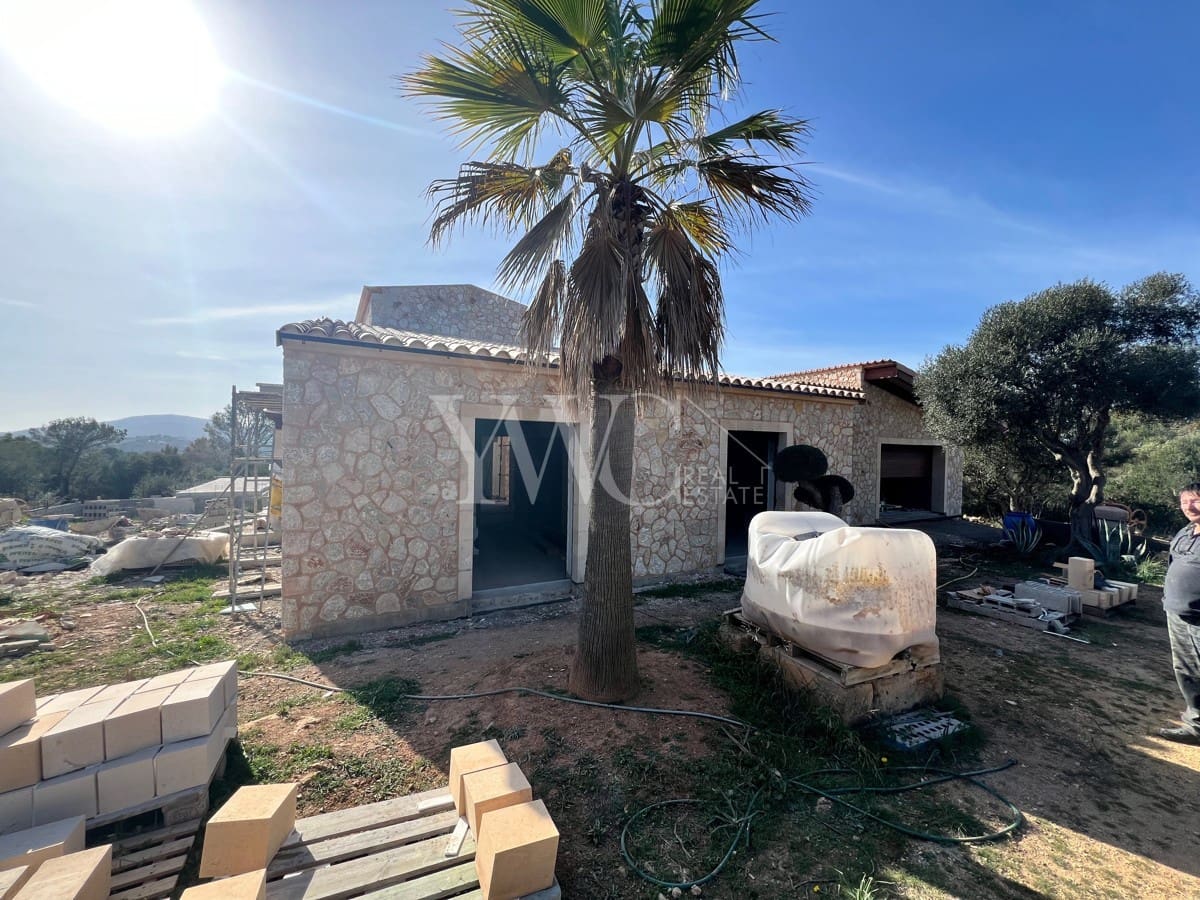 3 soveværelse Finca/Landehus til salg i Portocristo / Port de Manacor med swimmingpool - € 1.400.000 (Ref: 8117592)