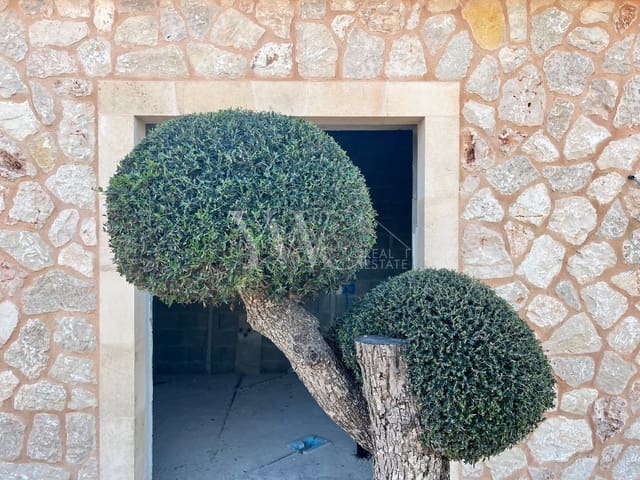 3 slaapkamer Finca/Landhuis te koop in Portocristo / Port de Manacor, Manacor met zwembad - € 1.400.000 (Ref: 8117592)