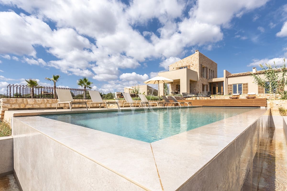 6 soverom Finca/Herregård til salgs i Portocristo / Port de Manacor med svømmebasseng - € 2 950 000 (Ref: 8935586)