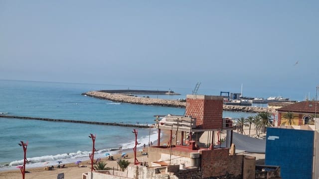 3 bedroom Flat for sale in Vinaròs - € 155,000 (Ref: 9414430)