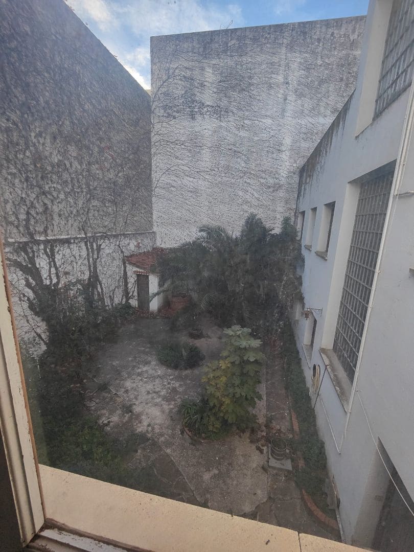 7 bedroom Villa for sale in Vinaros with garage - € 270,000 (Ref: 9414435)