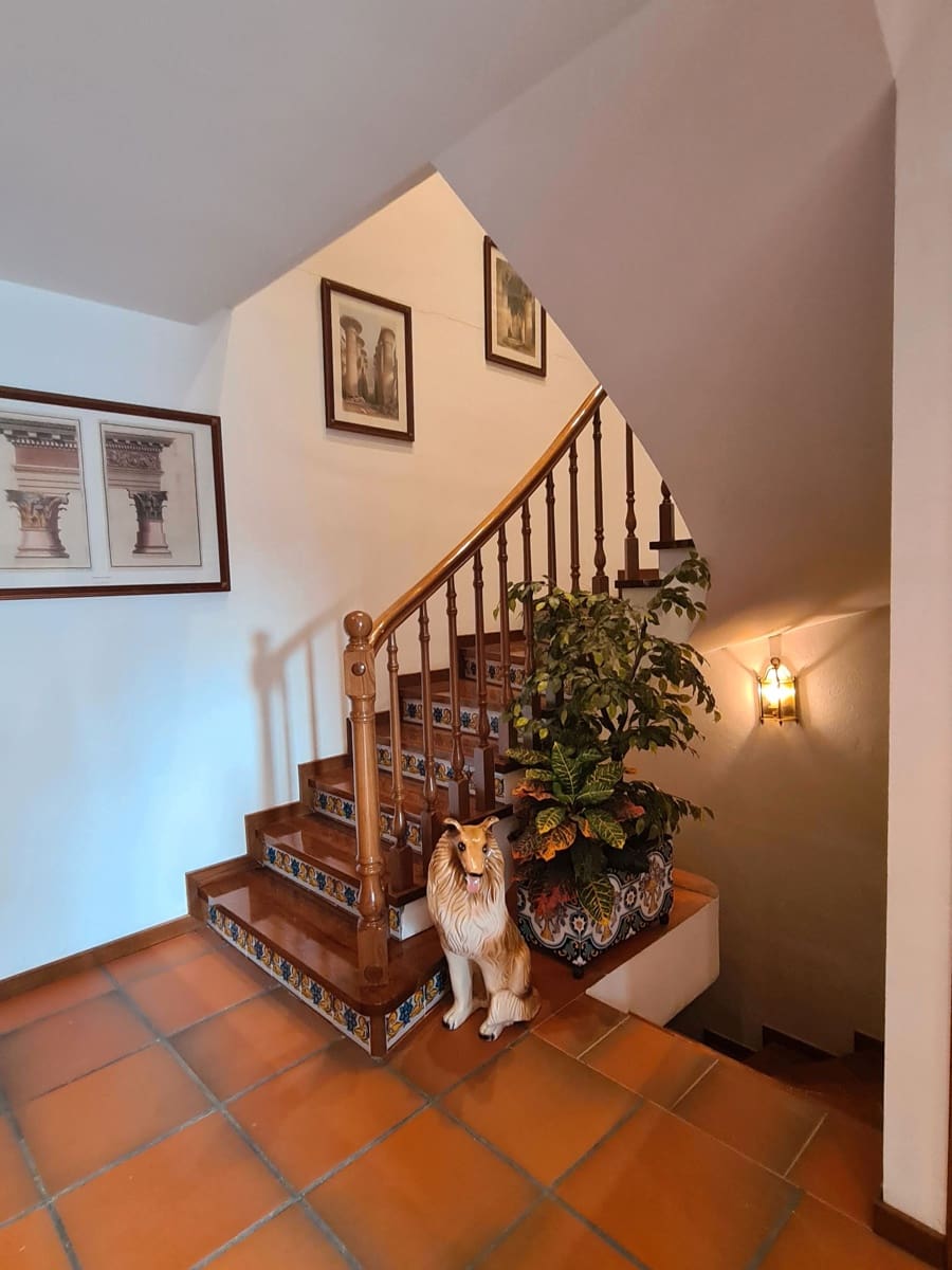 4 bedroom Villa for sale in Rossell with garage - € 240,000 (Ref: 9414440)