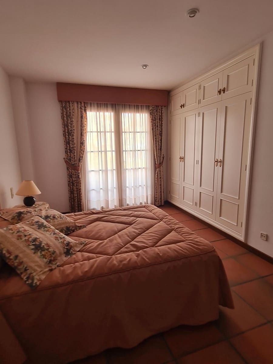 4 bedroom Villa for sale in Rossell with garage - € 240,000 (Ref: 9414440)