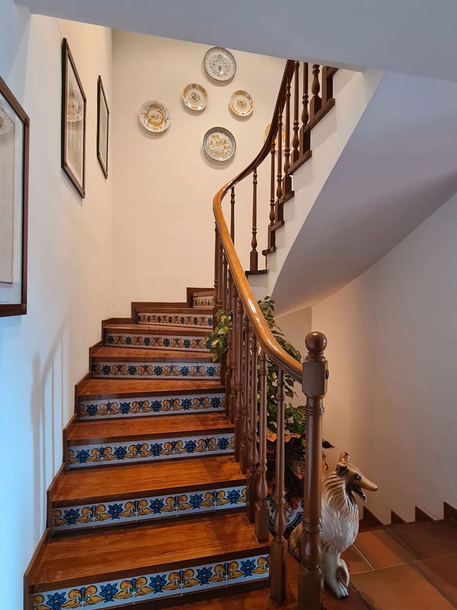 4 bedroom Villa for sale in Rossell with garage - € 240,000 (Ref: 9414440)