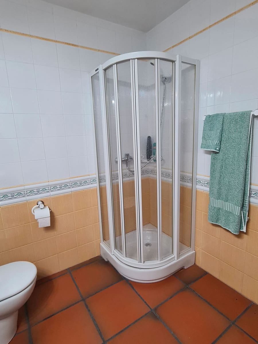 4 bedroom Villa for sale in Rossell with garage - € 240,000 (Ref: 9414440)