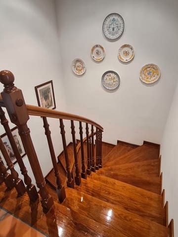 4 bedroom Villa for sale in Rossell with garage - € 240,000 (Ref: 9414440)