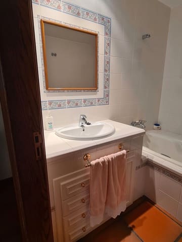 4 bedroom Villa for sale in Rossell with garage - € 240,000 (Ref: 9414440)