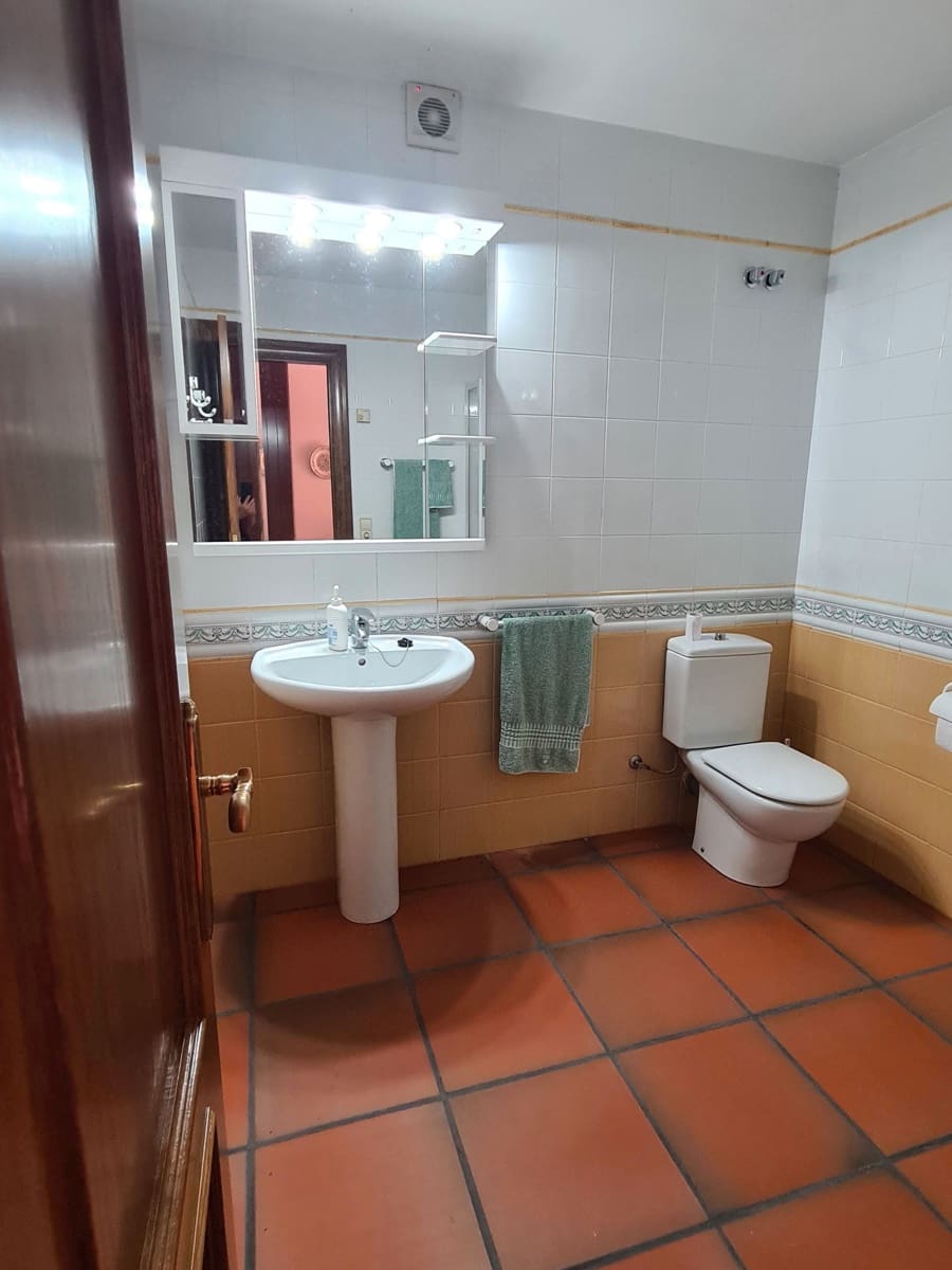 4 bedroom Villa for sale in Rossell with garage - € 240,000 (Ref: 9414440)