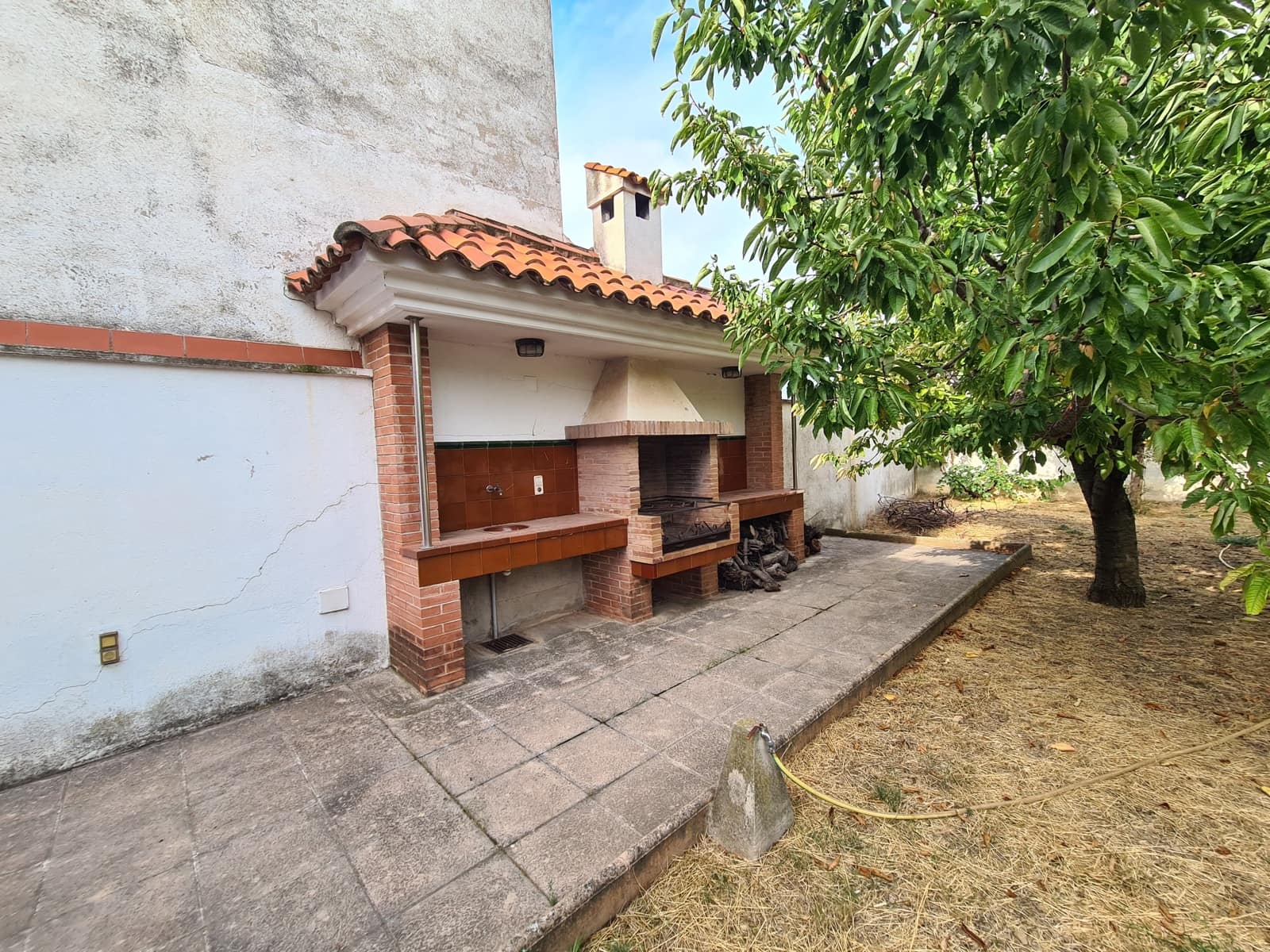 4 bedroom Villa for sale in Rossell with garage - € 240,000 (Ref: 9414440)