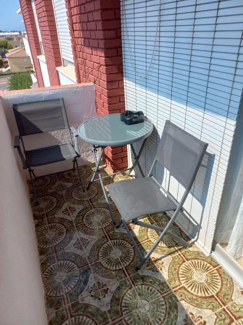 4 bedroom Flat for sale in Vinaros - € 94,800 (Ref: 9414451)