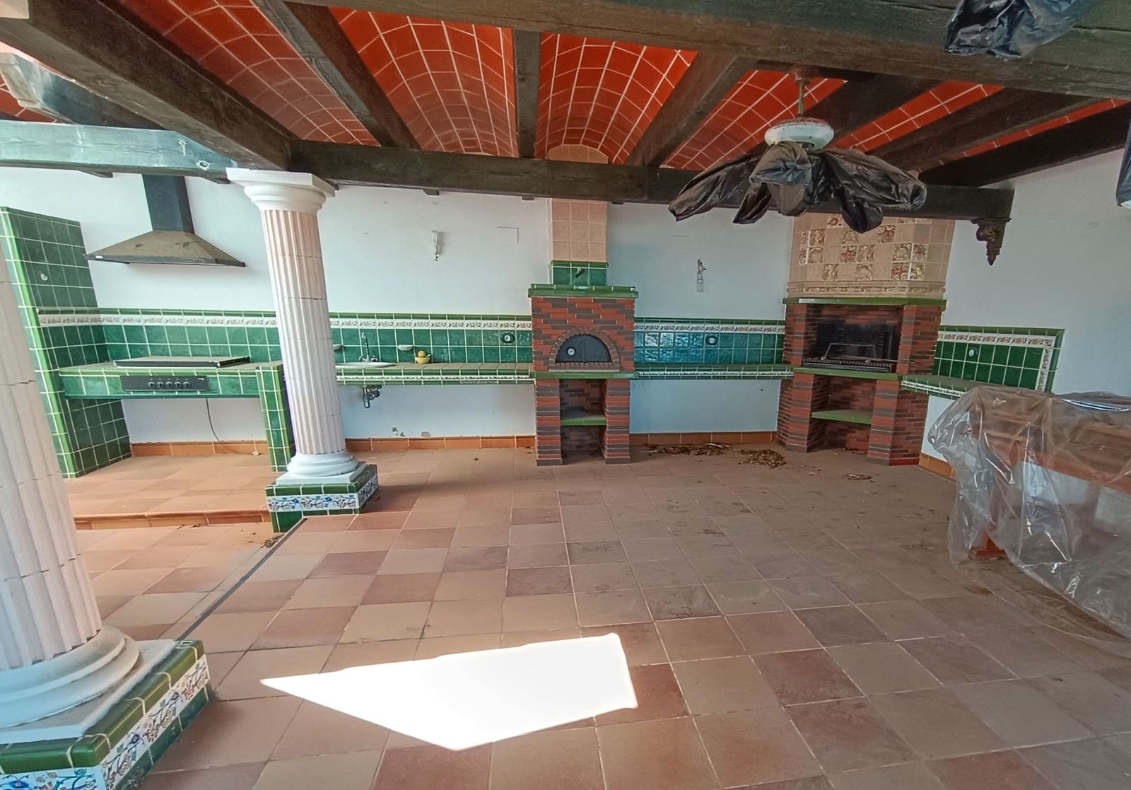 Chalet de 6 habitaciones en Vinaròs en venta con piscina garaje - 630.000 € (Ref: 9414455)