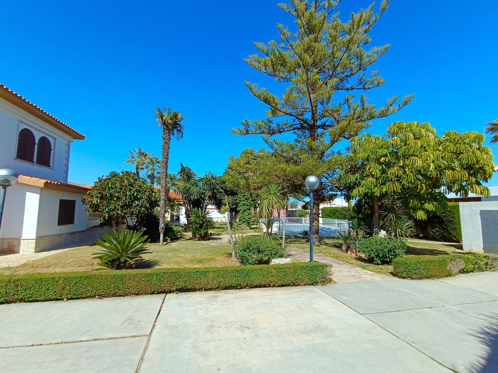 Chalet de 6 habitaciones en Vinaròs en venta con piscina garaje - 630.000 € (Ref: 9414455)