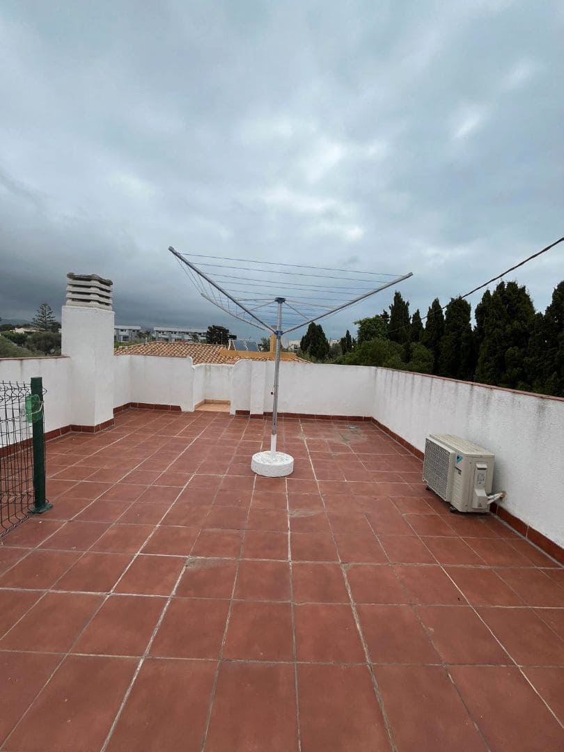 3 bedroom Villa for sale in Vinaros - € 395,000 (Ref: 9414457)