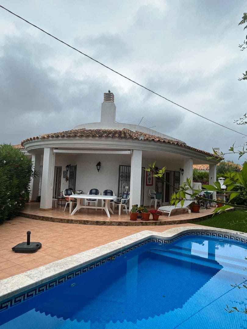 3 bedroom Villa for sale in Vinaros - € 395,000 (Ref: 9414457)