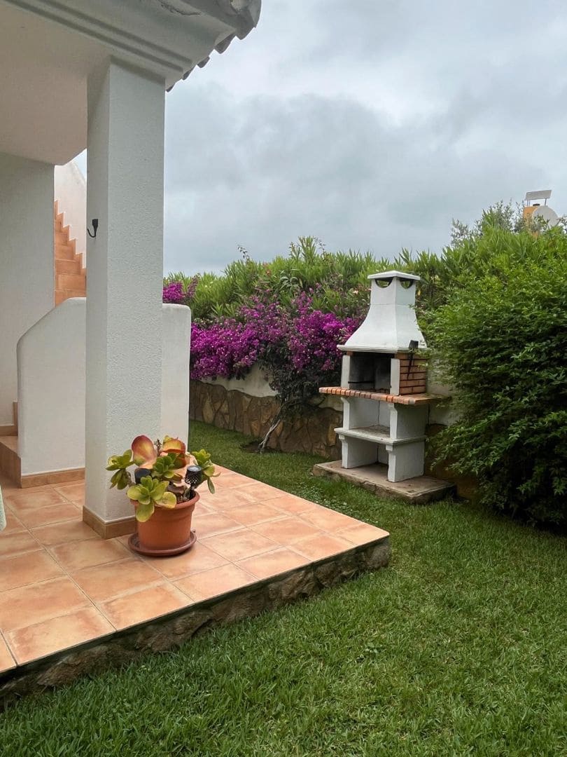 3 bedroom Villa for sale in Vinaros - € 395,000 (Ref: 9414457)