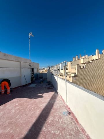 3 bedroom Flat for sale in Vinaròs - € 178,000 (Ref: 9414458)