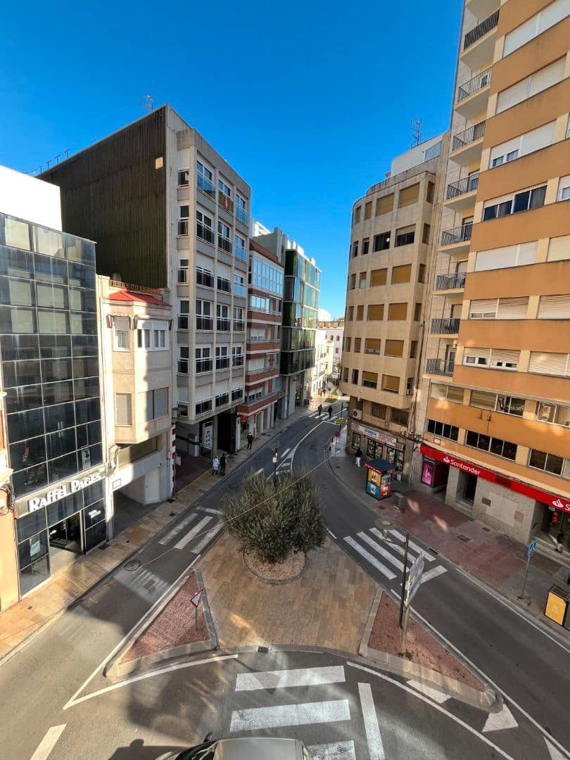 3 bedroom Flat for sale in Vinaros - € 178,000 (Ref: 9414458)