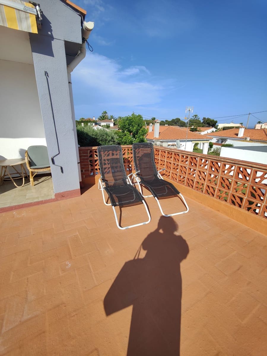 Chalet de 4 habitaciones en Vinaròs en venta con garaje - 345.400 € (Ref: 9414464)