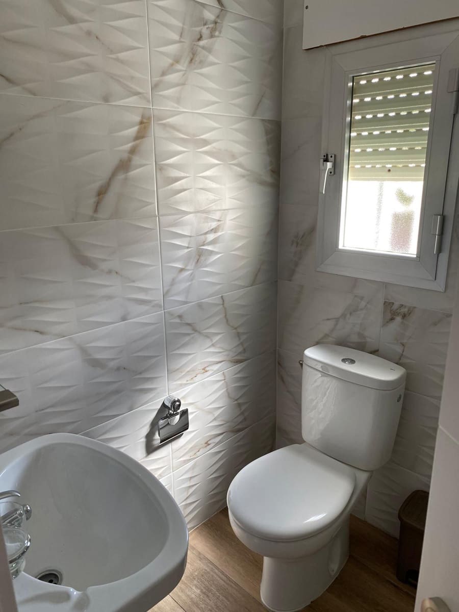 Chalet de 4 habitaciones en Vinaròs en venta con garaje - 345.400 € (Ref: 9414464)