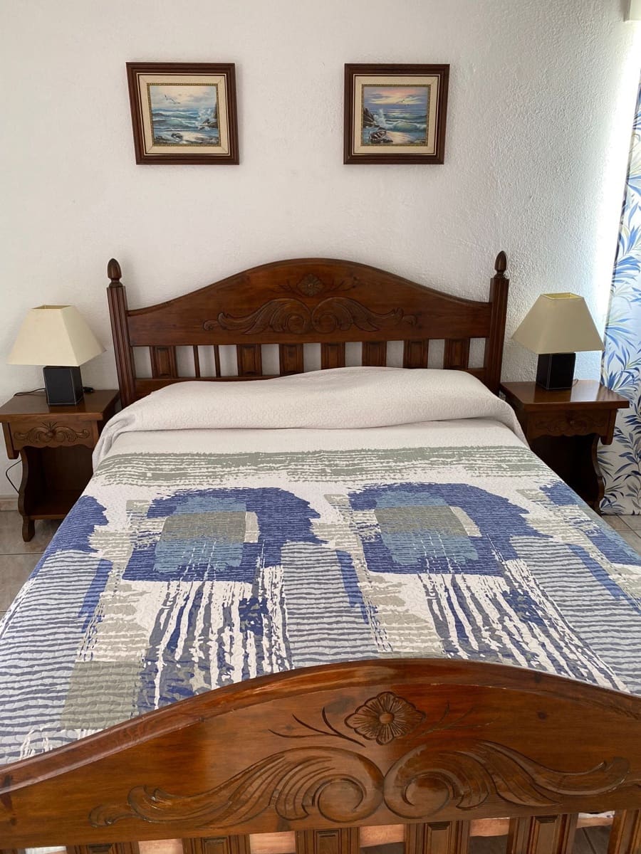 Chalet de 4 habitaciones en Vinaròs en venta con garaje - 345.400 € (Ref: 9414464)