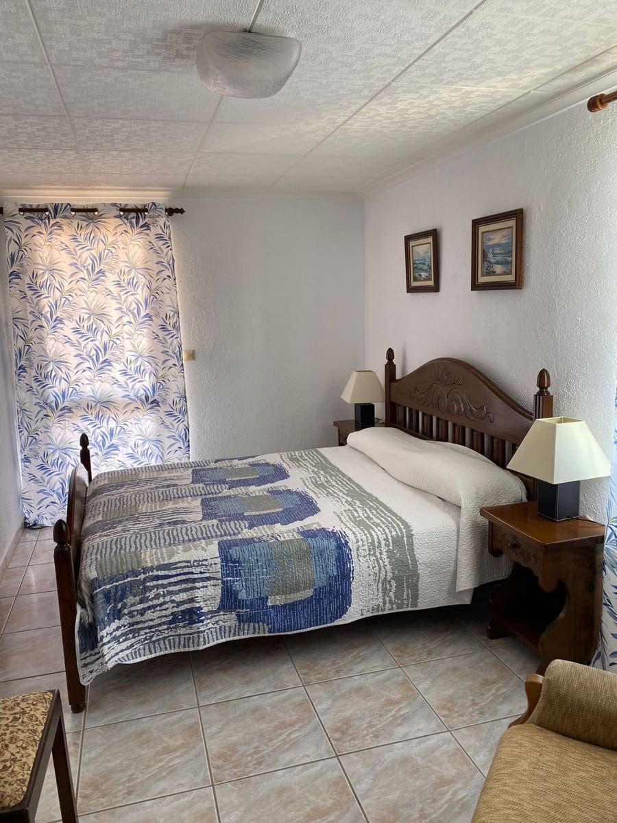 Chalet de 4 habitaciones en Vinaròs en venta con garaje - 345.400 € (Ref: 9414464)