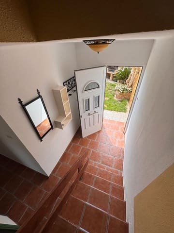 3 bedroom Villa for sale in Vinaròs with garage - € 230,000 (Ref: 9414465)