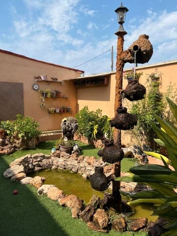 5 bedroom Villa for sale in Vinaròs with garage - € 290,000 (Ref: 9414466)