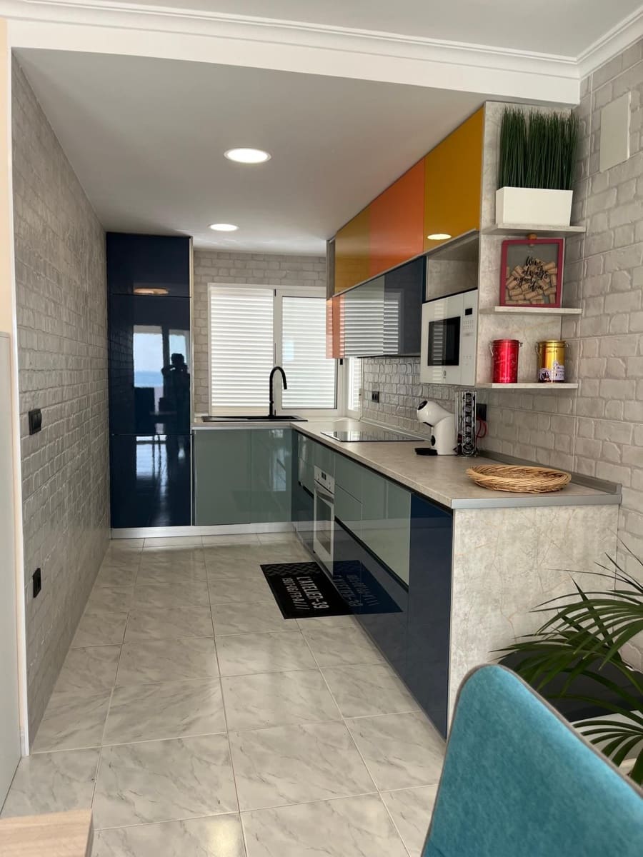 4 bedroom Semi-detached Villa for sale in Vinaros with pool garage - € 385,000 (Ref: 9414467)