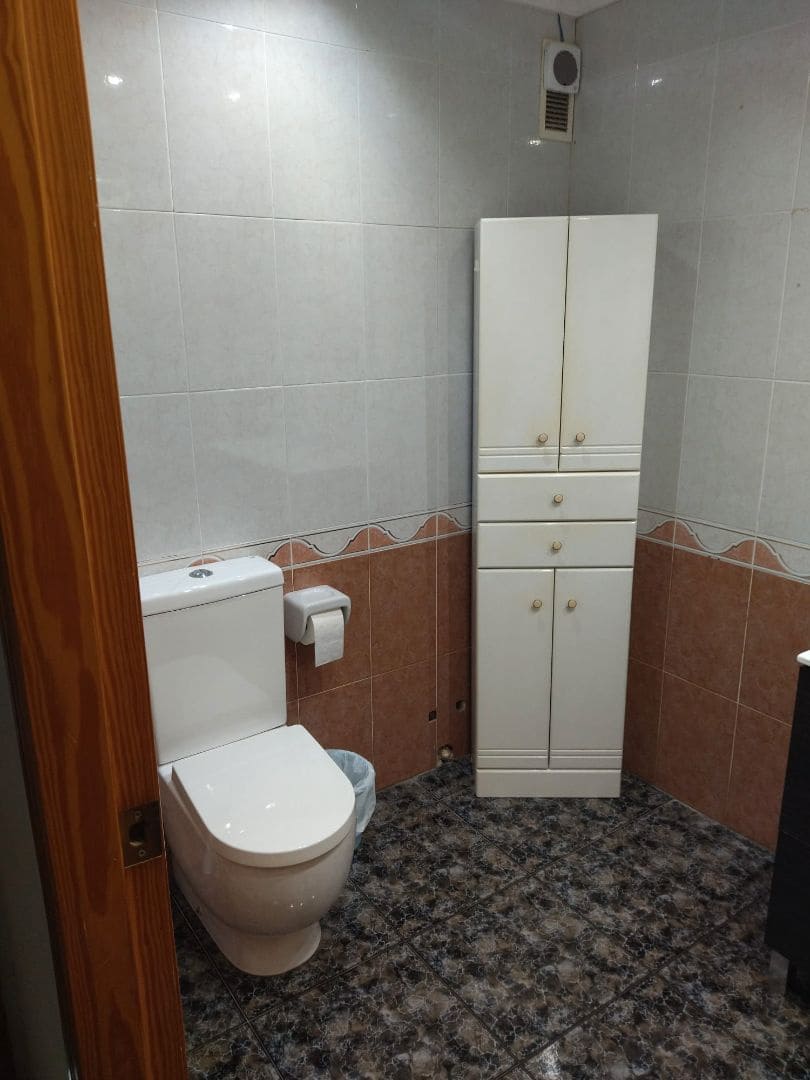 3 bedroom Flat for sale in Vinaros - € 159,900 (Ref: 9414468)