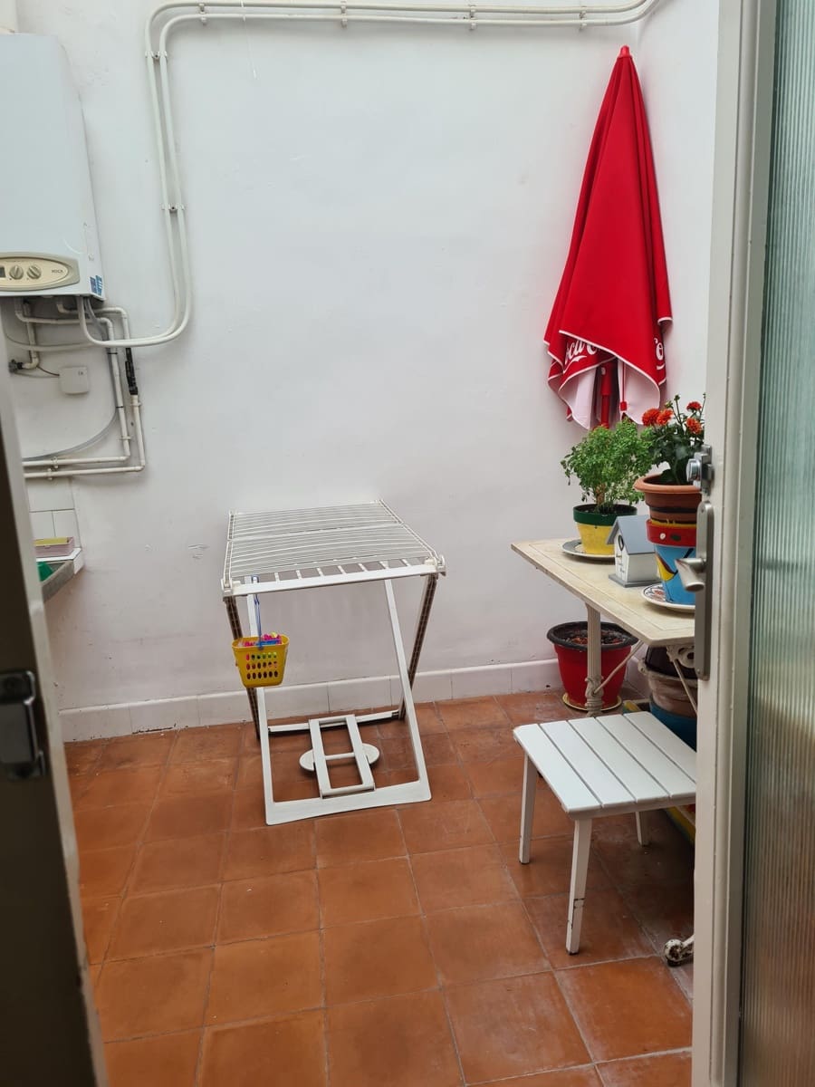 5 bedroom Flat for sale in Vinaros - € 359,000 (Ref: 9414473)