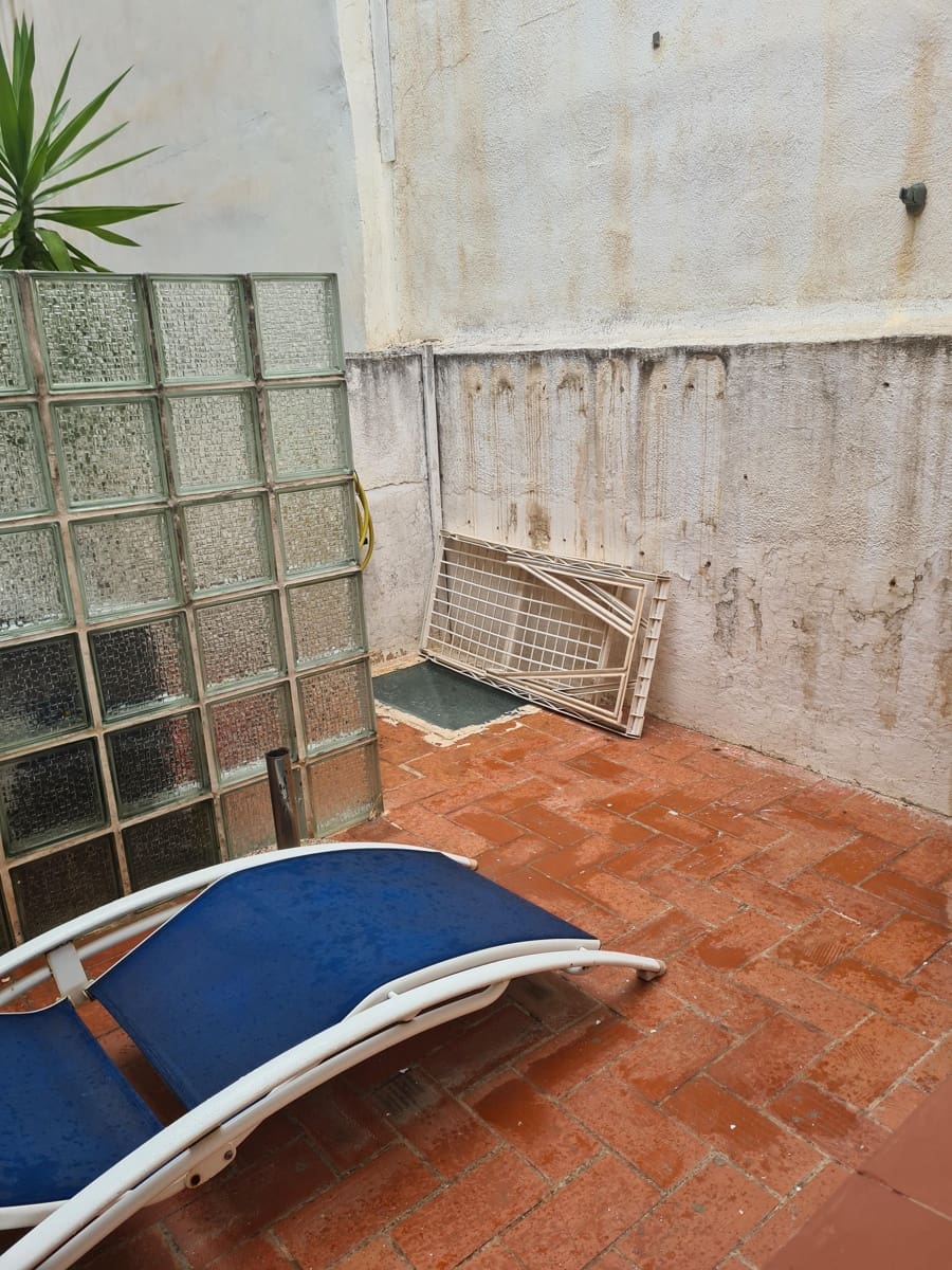 5 bedroom Flat for sale in Vinaros - € 359,000 (Ref: 9414473)