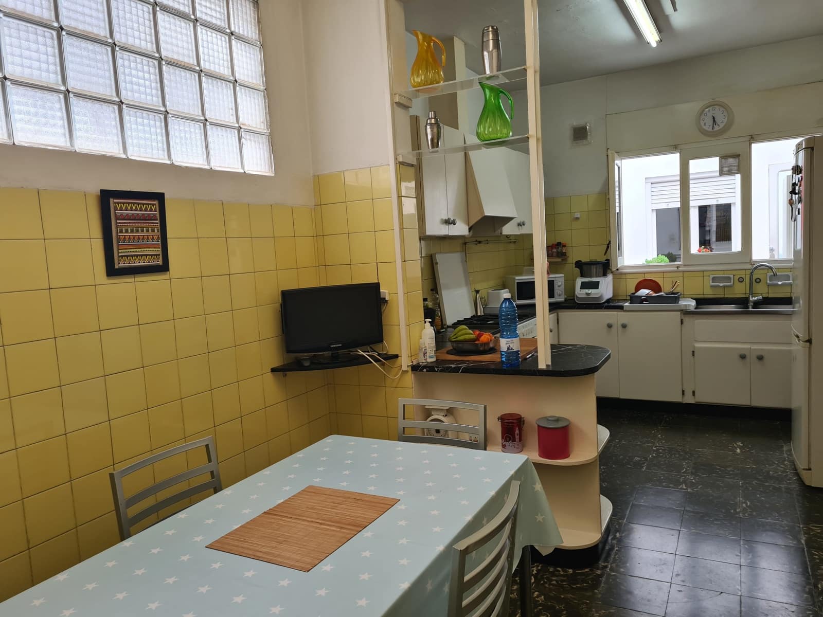 5 bedroom Flat for sale in Vinaros - € 359,000 (Ref: 9414473)