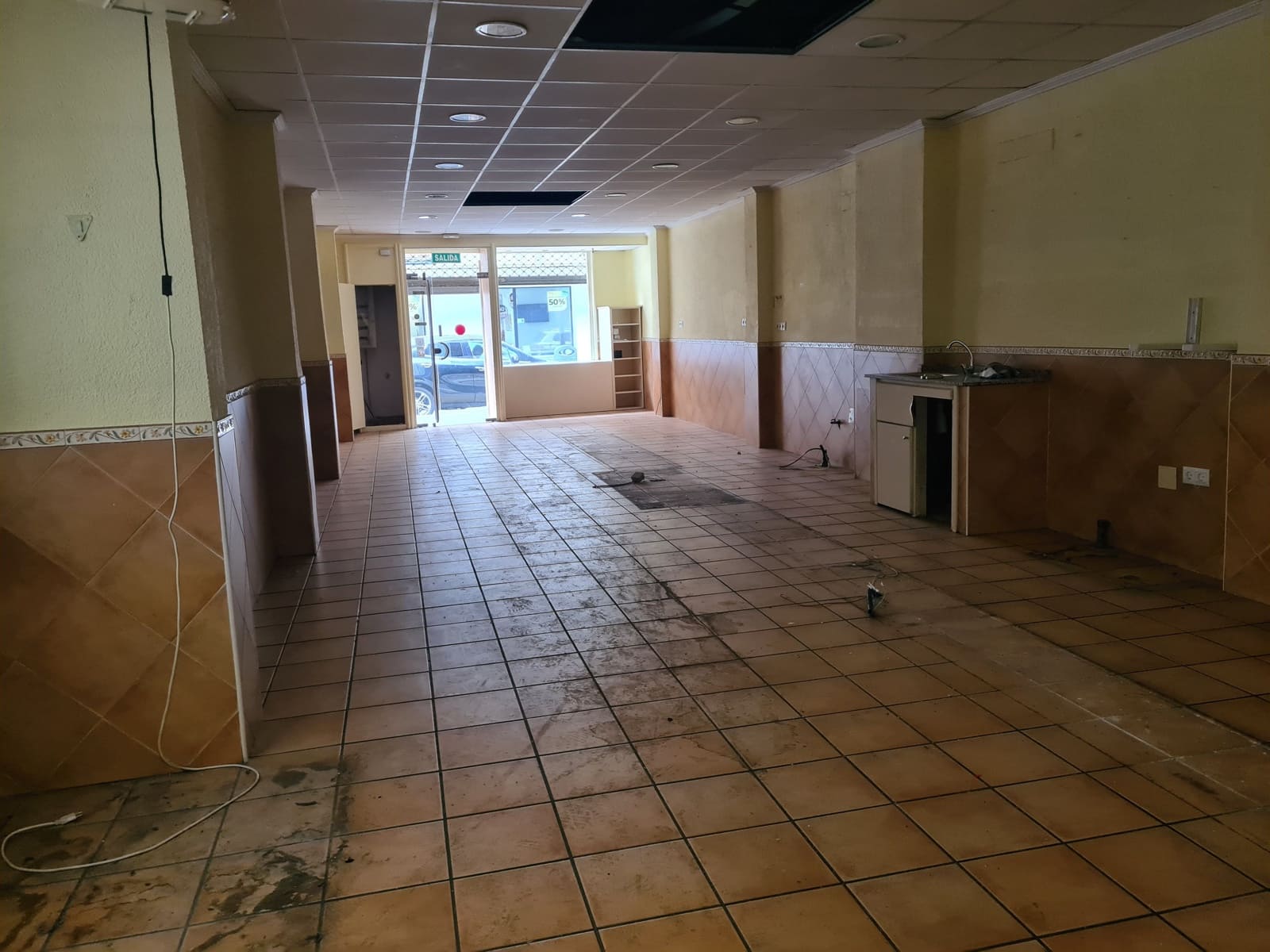 5 bedroom Flat for sale in Vinaros - € 359,000 (Ref: 9414473)