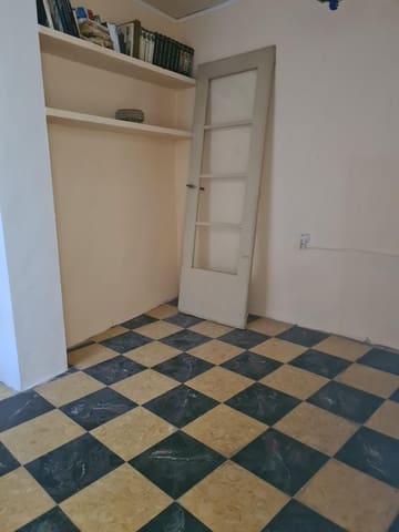 6 bedroom Townhouse for sale in Alcanar - € 68,000 (Ref: 9414474)