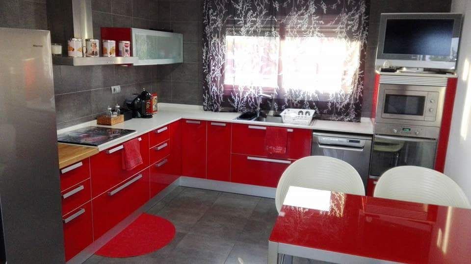 4 bedroom Villa for sale in Vinaros - € 390,000 (Ref: 9414478)