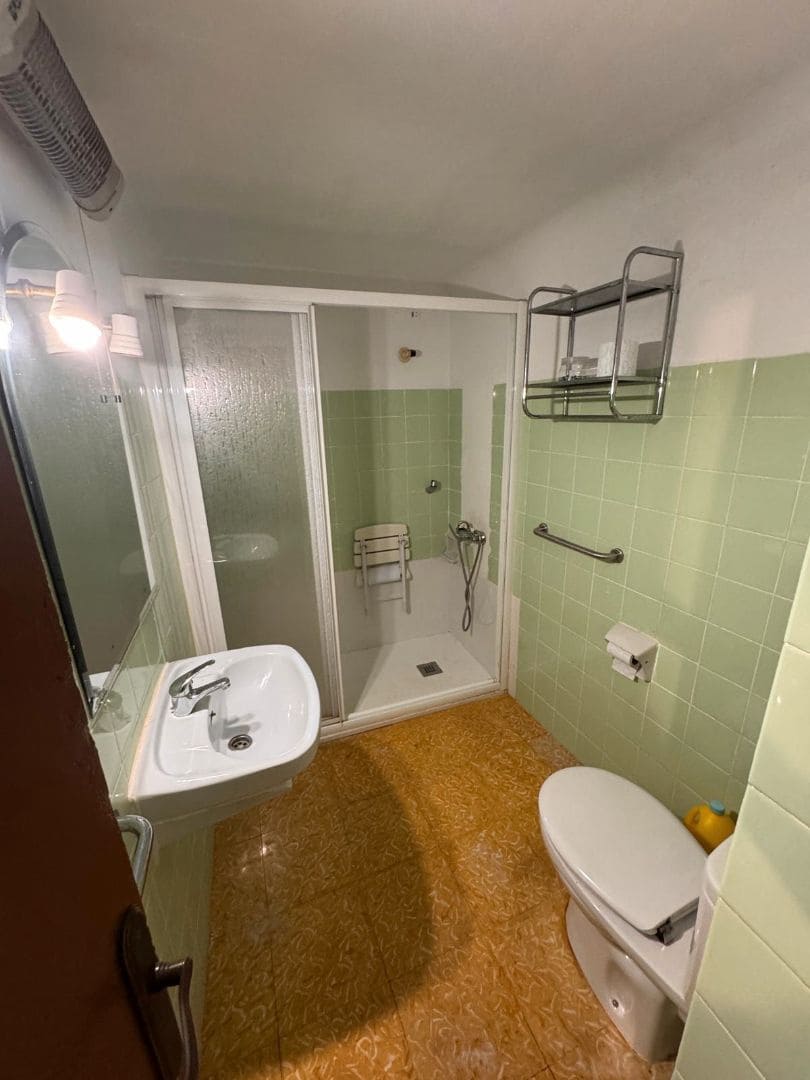 4 bedroom Townhouse for sale in Ulldecona - € 88,000 (Ref: 9414479)