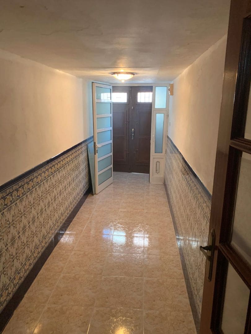 4 bedroom Townhouse for sale in Vinaros - € 150,000 (Ref: 9414492)