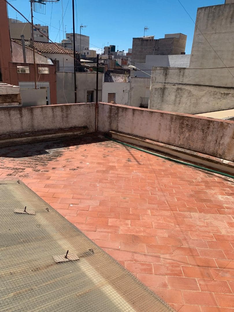 4 bedroom Townhouse for sale in Vinaros - € 150,000 (Ref: 9414492)